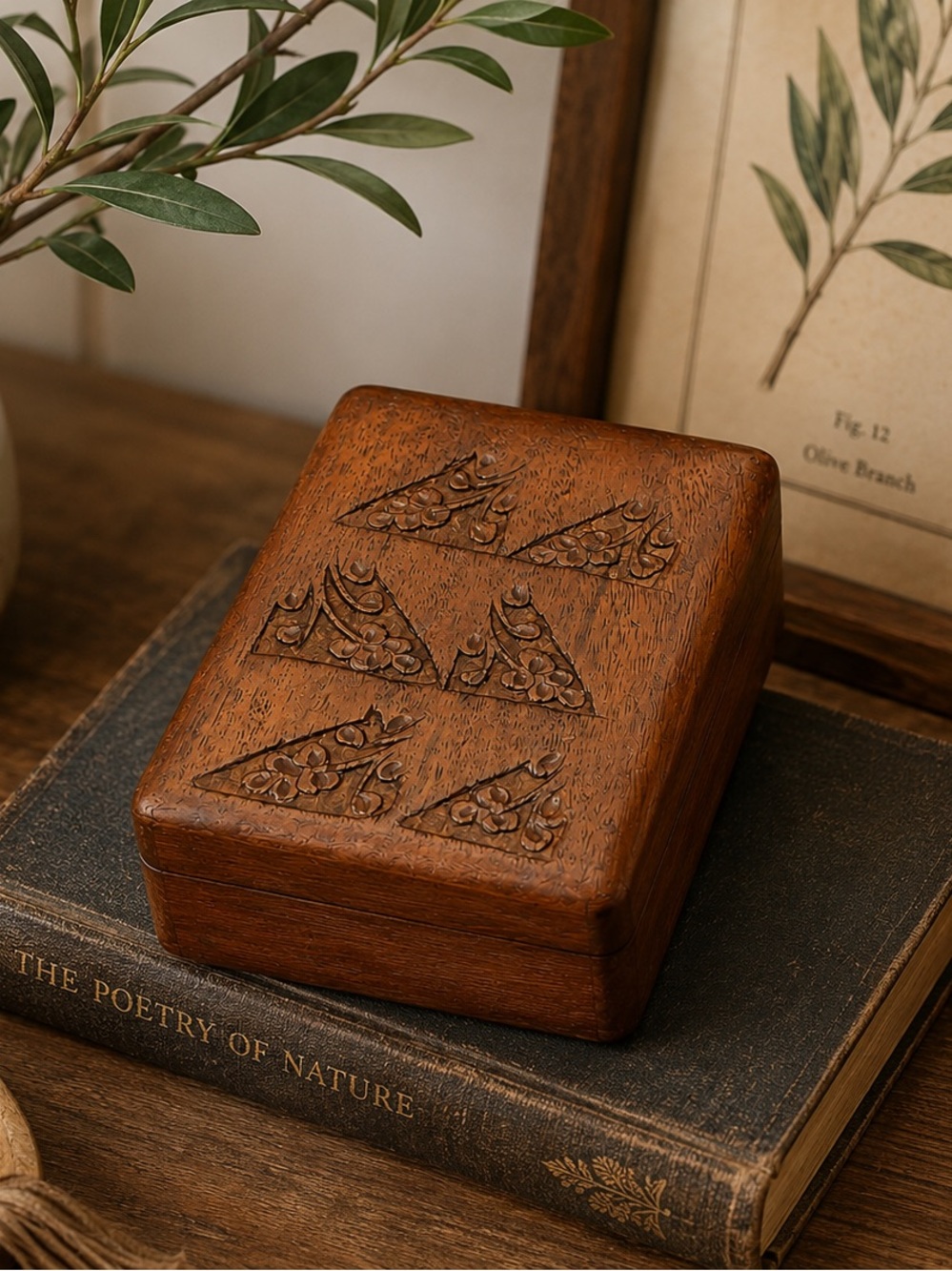 Vintage‎ Hand Carved Wooden Trinket Box Floral Keepsake Jewelry Box